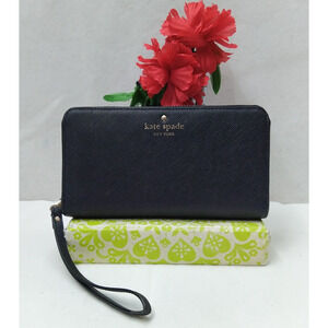 Kate Spade New York Black Leather Zip Around Credit Card Wallet